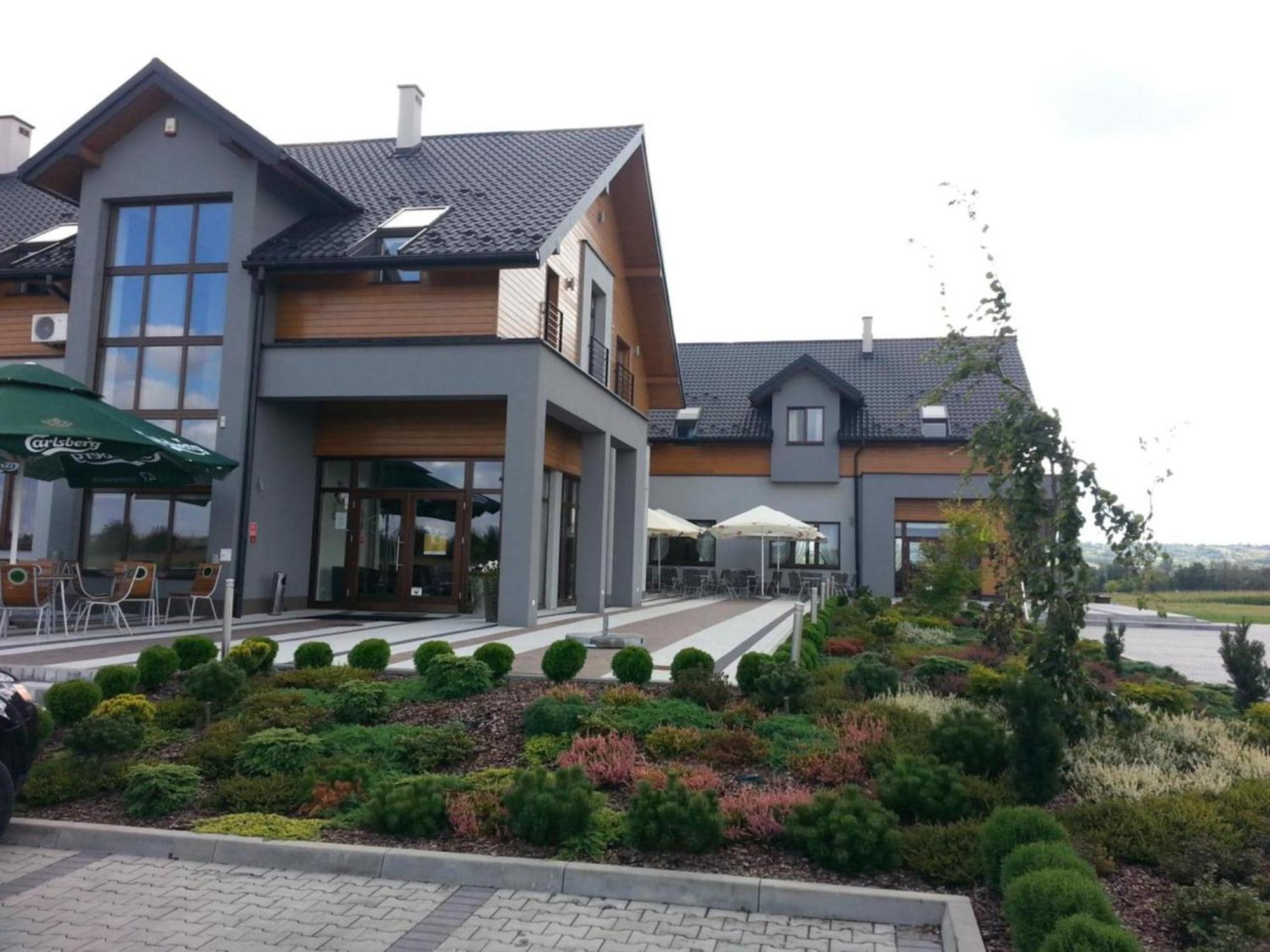 Hotel Oriza Гдув Экстерьер фото