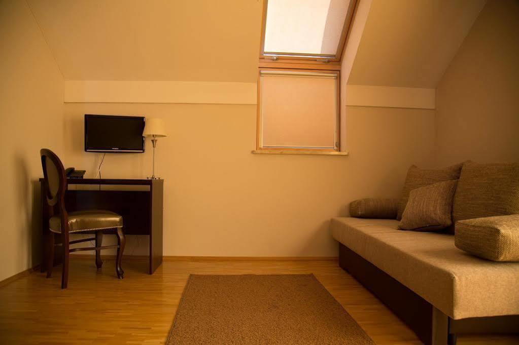 Hotel Oriza Гдув Экстерьер фото